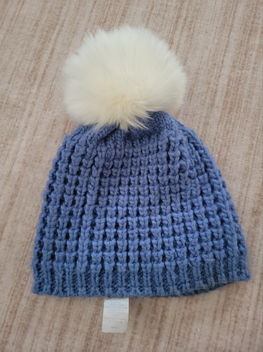 Kyi Kyi Fuzzy Hat